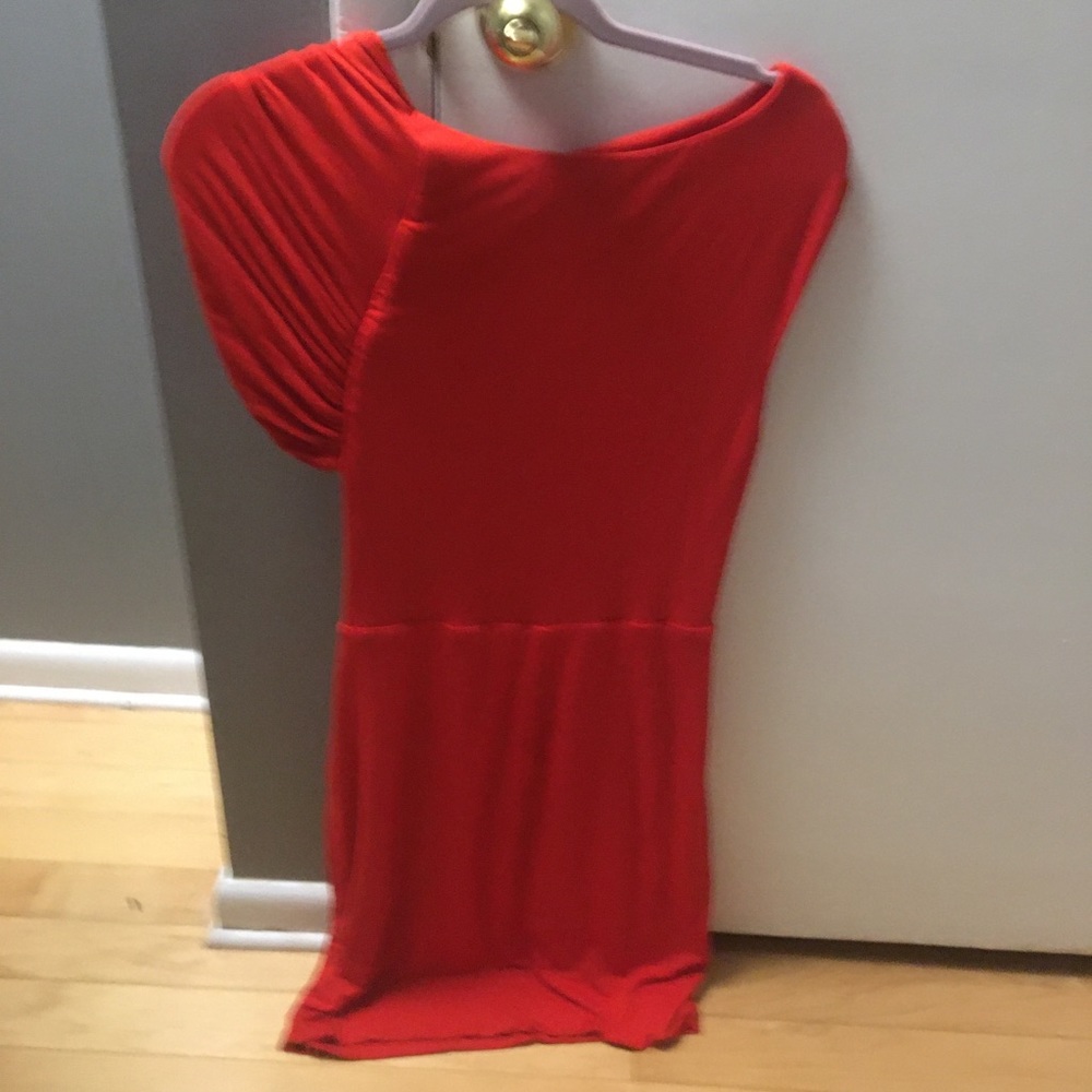 Trina Turk Raven Bodycon Dress Red Twist Shoulder Cocktail Midi Asymmetric 10 - Picture 5 of 7